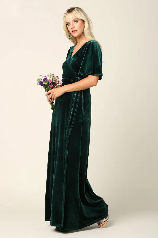 Women's Square-Back DressesHunter Green 3XL Mother of the Bride Long Flutter Sleeve Velvet Gown Sale Women's Square-Back DressesHunter Green 3XL Mother of the Bride Long Flutter Sleeve Velvet Gown Sale
