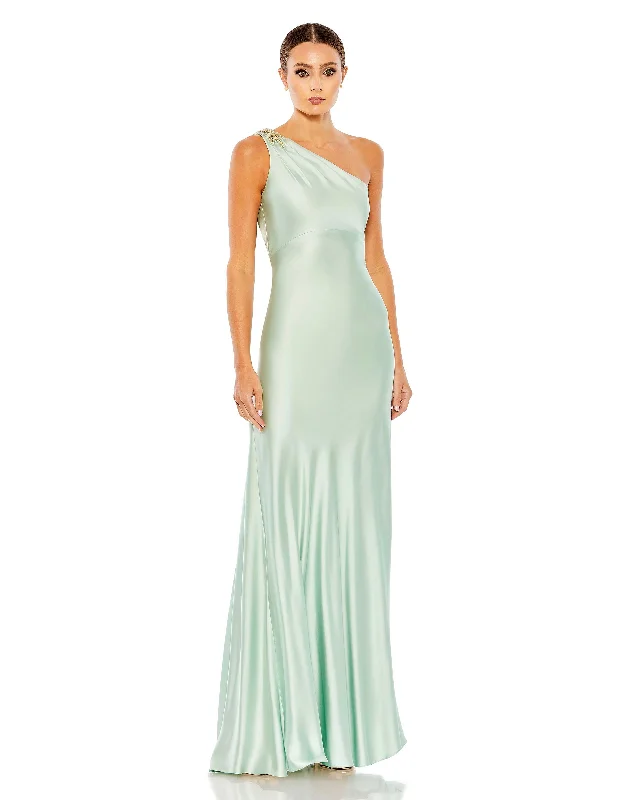 Women's Square Collar DressesMac Duggal 680461 Beaded Long Formal Prom Gown