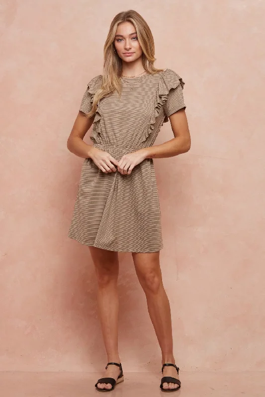 Women's Turtleneck DressesShort Sleeve Ruffle Knit Dress