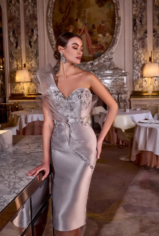 Women's Keyhole-Neck DressesTerani Couture 242C3039 Fitted Metallic Short Cocktail Dress Women's Keyhole-Neck DressesTerani Couture 242C3039 Fitted Metallic Short Cocktail Dress