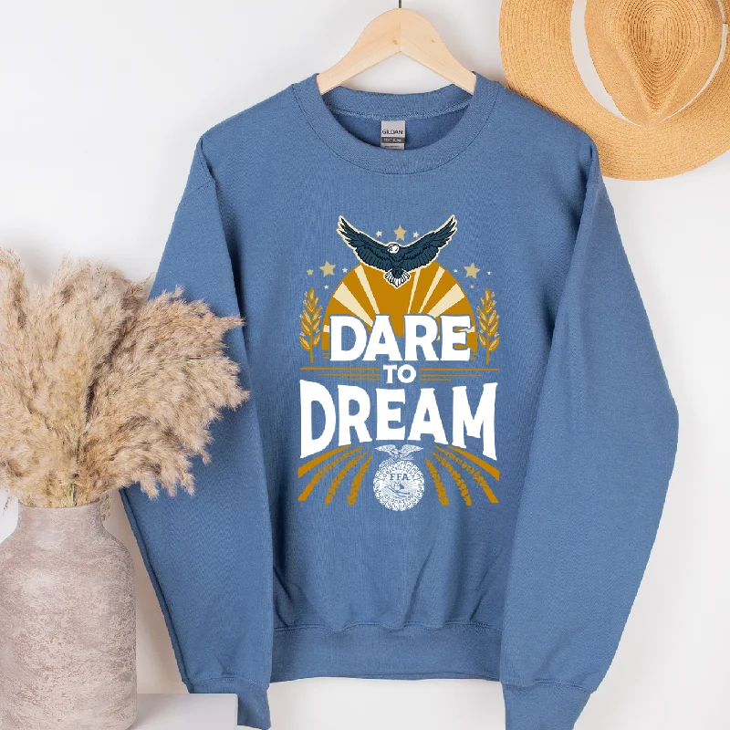 Women's Blouse with Rounded CollarDare to Dream – Crewneck