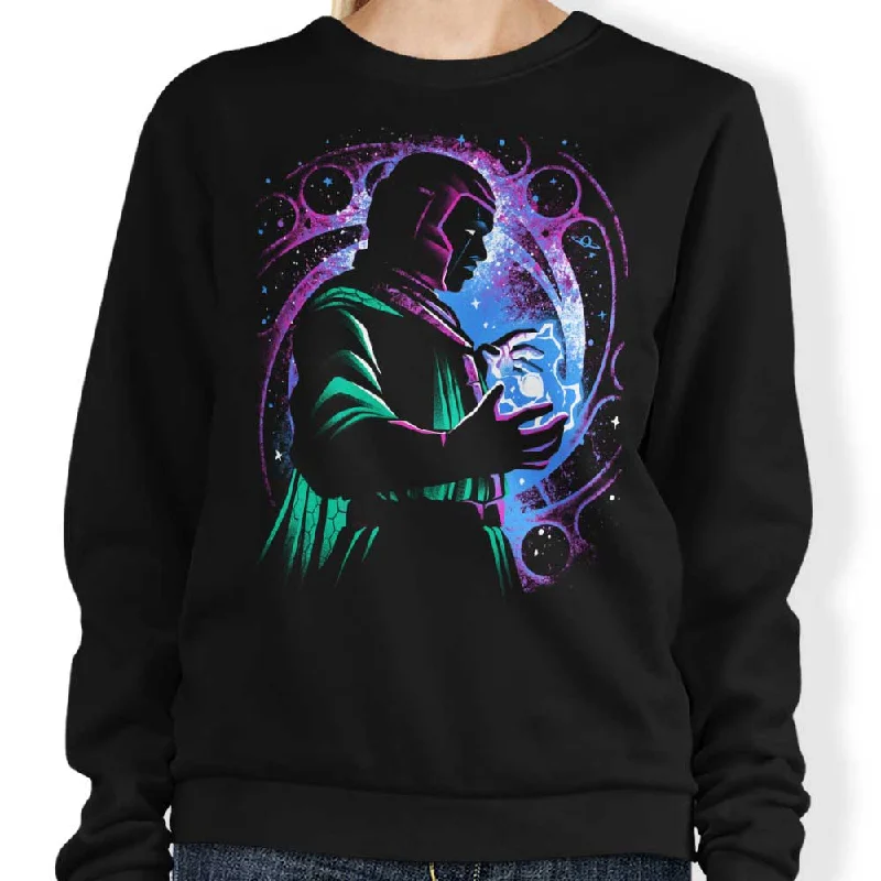 Women's Blouse with Collarless DesignThe Conqueror - Sweatshirt