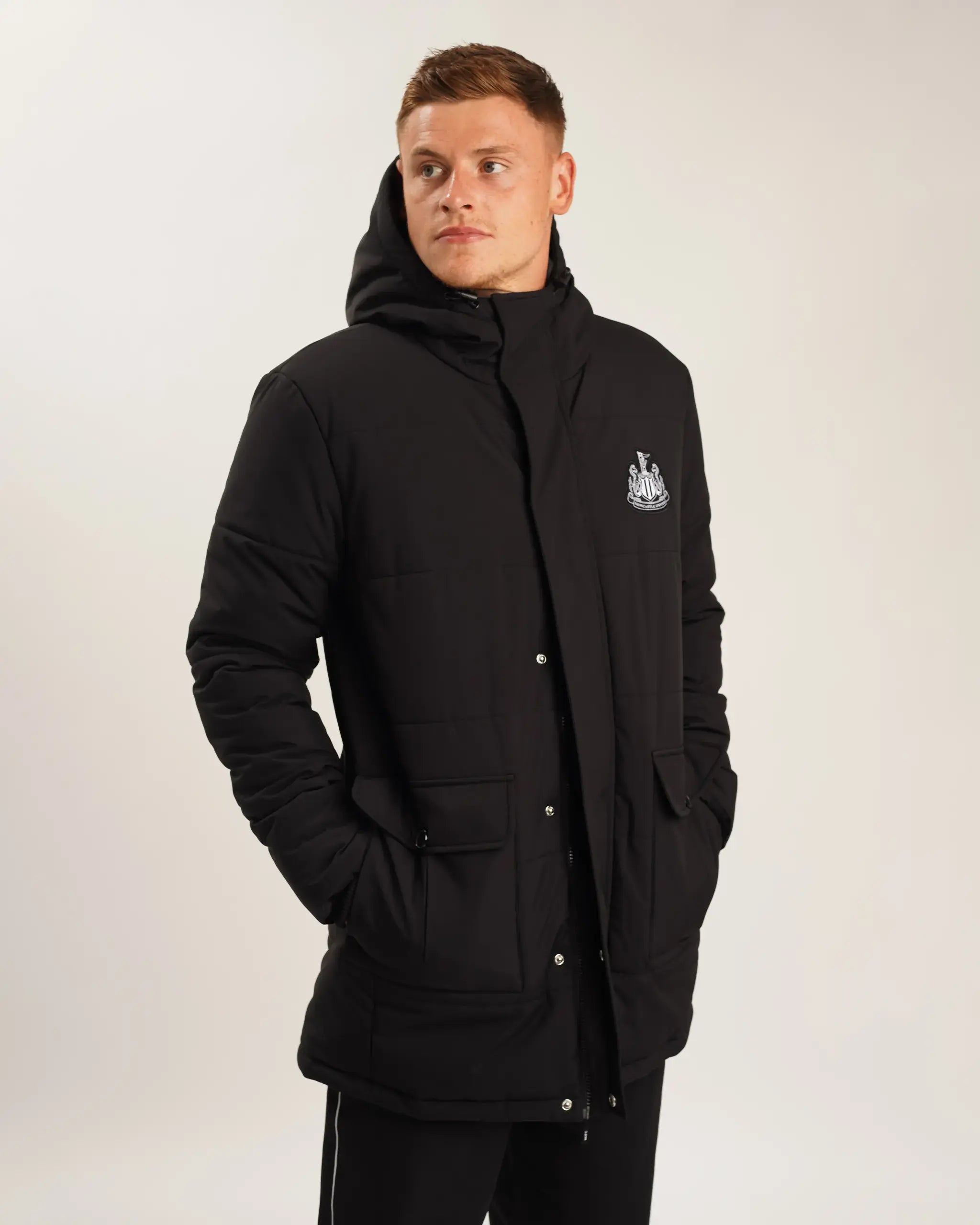 men's down-filled puffer jacketNewcastle United Men's Black Long Line Padded Jacket (Stadio) men's down-filled puffer jacketNewcastle United Men's Black Long Line Padded Jacket (Stadio)