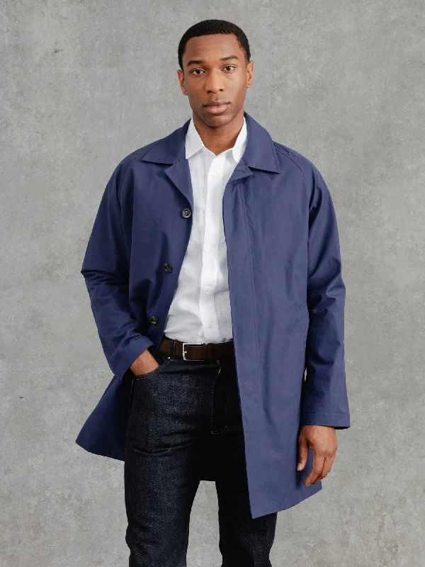 men's down vest jacket for fallThe Ventile® Raglan Raincoat - French Navy